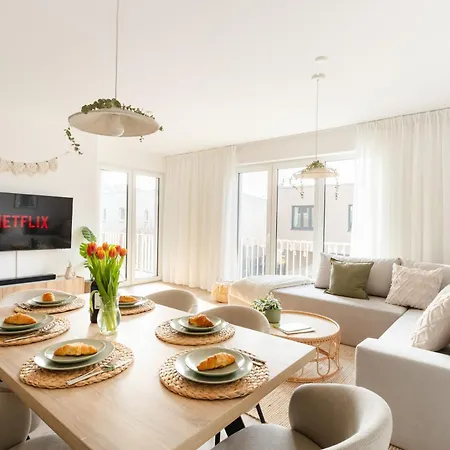 Premium-apartment Mit Balkon - Perfekt Fuer Familien, Gruppen Und Geschaeftsreisende - Zaya * Leipzig